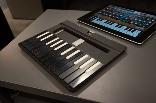 NAMM 2014 QUICCO SOUND G.16